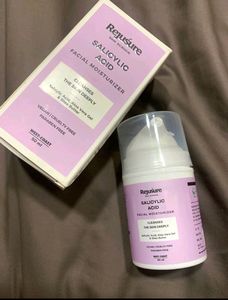 Skincare Combo (Hyaluronic Acid Serum, Moisturizer, Sunscreen)