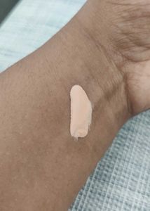 E.L.F Cosmetics Halo Glow Liquid filter