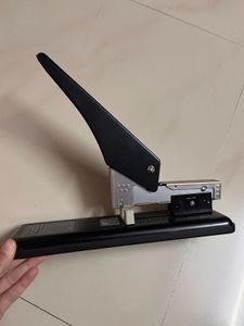 Heavy Duty Stapler