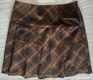 H&amp;M Pleated Skirt