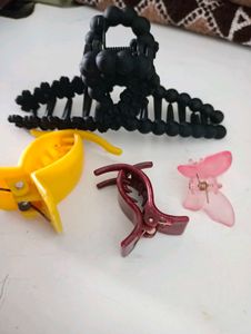 Hair Claw Clips - Set of 4