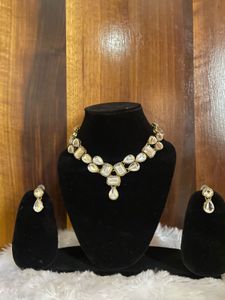 Elegant Necklace &amp; Earring Set