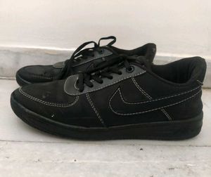Nike Air Force 1 Sneakers