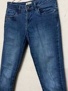 Dark Wash Denim Jeans 🤍