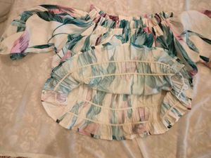 Chic Leaf-Print Off-Shoulder Top
