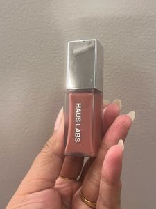 HAUS LABS Lip gloss