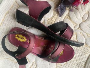 Aqualite Vintage Sandals