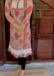 Elegant Grey &amp; Red Printed Kurta