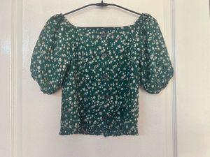 Floral Puff Sleeve Top