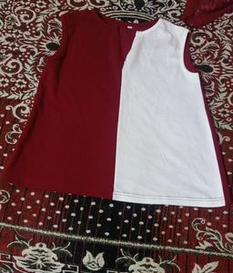 Xs Merron And White Crop Top Not Used