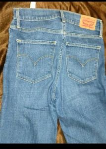 Levi&#39;s High Rise Denim Jeans