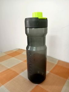 Decathlon Bottle
