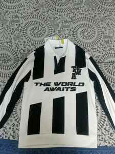 The World Awaits Black and White Top