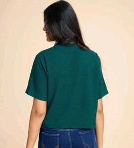Green crop shirt