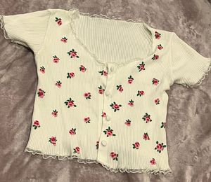 Floral Print Ribbed Crop Top