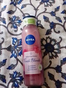 Nivea Fresh Blends Shower Gels