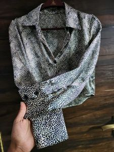 🐆✨️SEXY SATIN LEOPARD PRINT SHIRT ✨️🐆(Crop)
