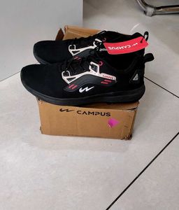 Campus Black And Silver Running Shoes