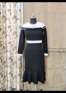 Chic Black Bodycon Midi Dress