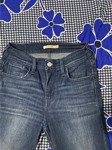 Levi’s High Rise Jeans