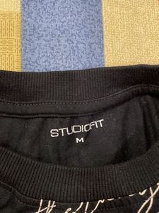 Stylish Black Graphic Print Tee