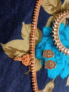 gold plated necklace with earrings and bala