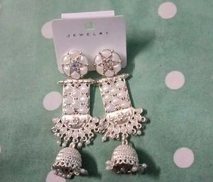 Elegant Pearl Jhumka Earrings