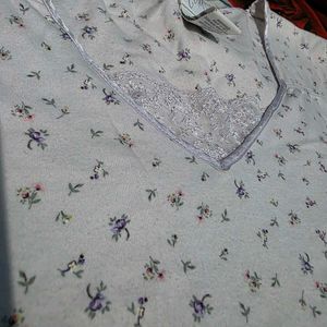 Women&#39;s White Purple Floral Top