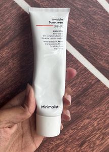 minimalist sunscreen