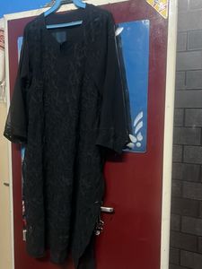 Black Embroidered Kurta