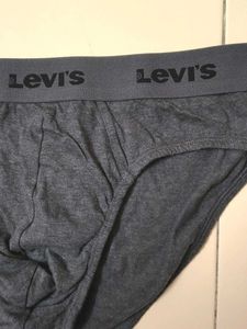 Levi&#39;s Briefs 🩶