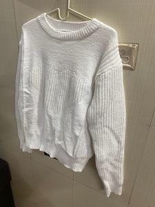 ZARA White Sweater