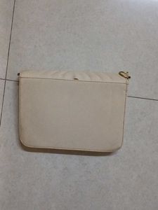 Elegant Clutch