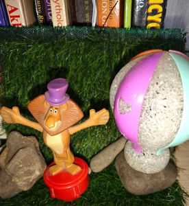 McDonald&#39;s Madagascar Toy Set