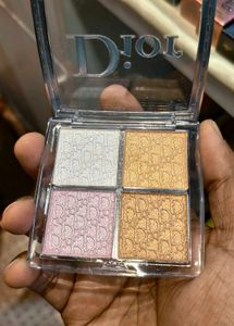 Dior Highlighter - 01 Universal