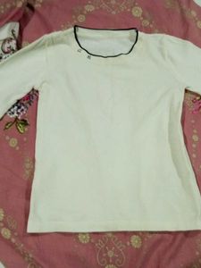 Cream Knit Top with Scalloped Sleeves