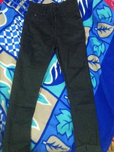 High Waisted Skinny Jeans For Short Heighted Women