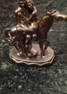 Couple on Horse Showpiece