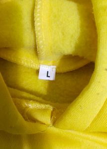 Yellow Pikachu Hoodie &#34;L&#34;