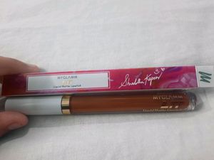 NEW MYGLAMM Shraddha Kapoor Lipstick, Shade- Colour Me Cray