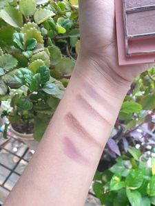 Lakme 9 to5 Makeup Palette