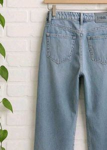 Light Wash Wide Leg Jeans