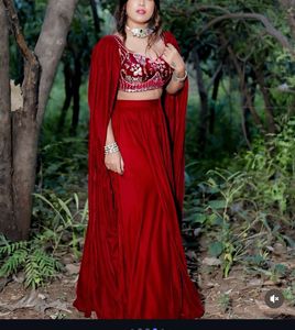 Exclusive Bridal/Party Lehenga Set 🌹With free ear