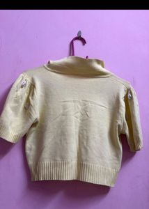 Combo of cargo pant, kurti and crop top