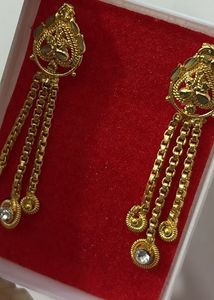 Elegant Gold Earrings