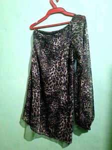 Leopard Print One-Shoulder Blouse