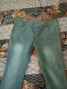 Light Wash Denim Jeans