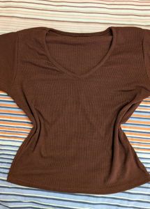 Brown V-Neck Short Sleeve Top