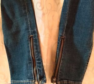 Dark Wash Skinny Jeans