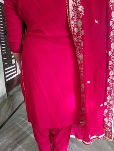Beautiful Punjabi Suit With Dupatta